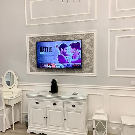 Charme & Chic Bed & Breakfast Rome Bagian luar foto