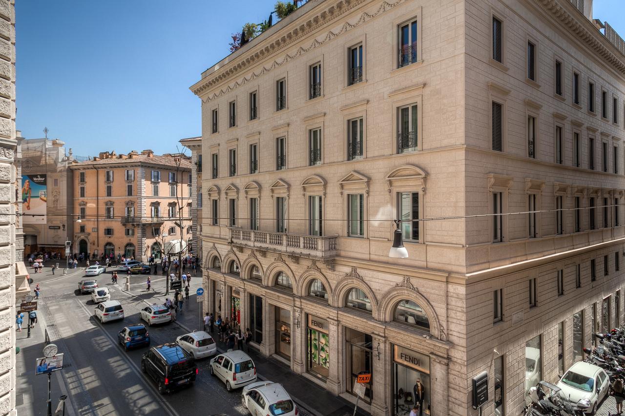 Charme & Chic Bed & Breakfast Rome Bagian luar foto