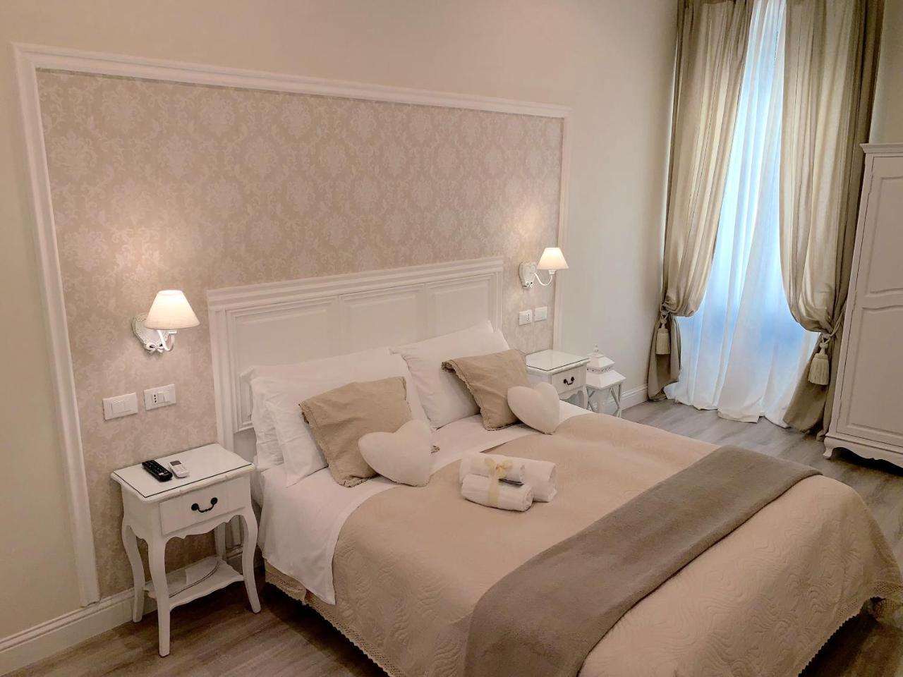 Charme & Chic Bed & Breakfast Rome Bagian luar foto